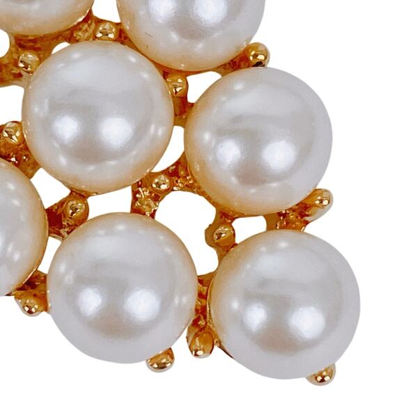 Vintage Gold Tone Faux Pearl Grape Cluster Brooch Mid Century Autumn Fall Pin - Picture 4 of 9